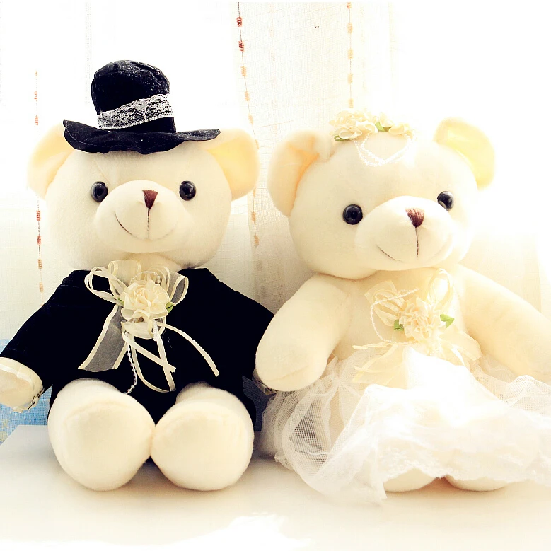Knit Your Own Adorable Bride and Groom Teddy Bears Bride and groom teddy bear knitting pattern