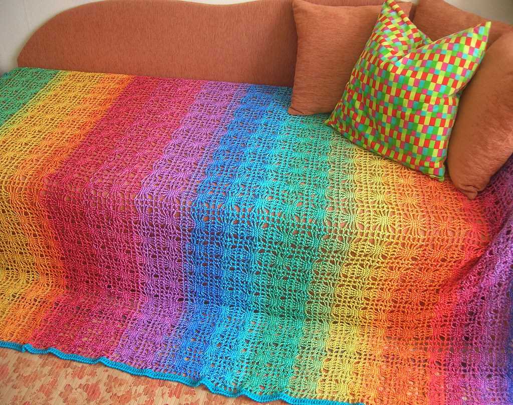 Rainbow knitted blanket pattern