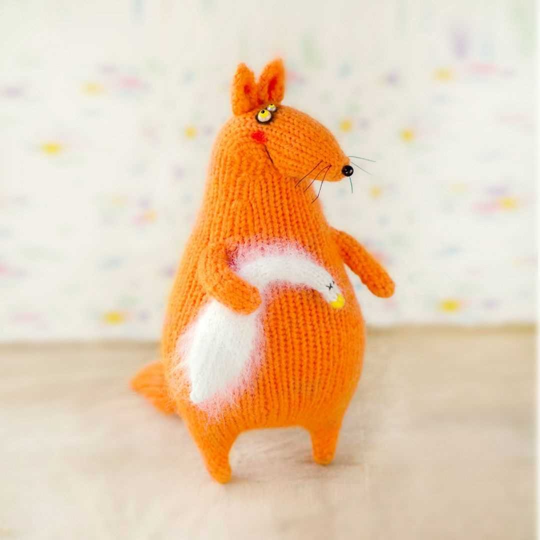 Knitted goose pattern