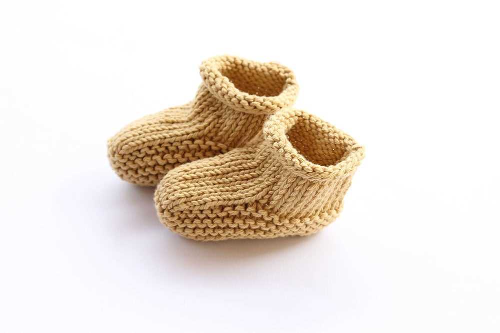 Free knitting patterns for baby booties