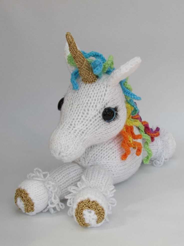 Free unicorn toy knitting pattern