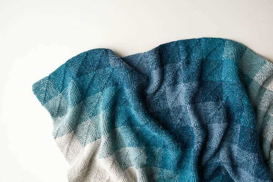 Mitered blanket knitting pattern
