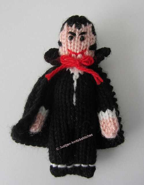 Free knitted halloween patterns