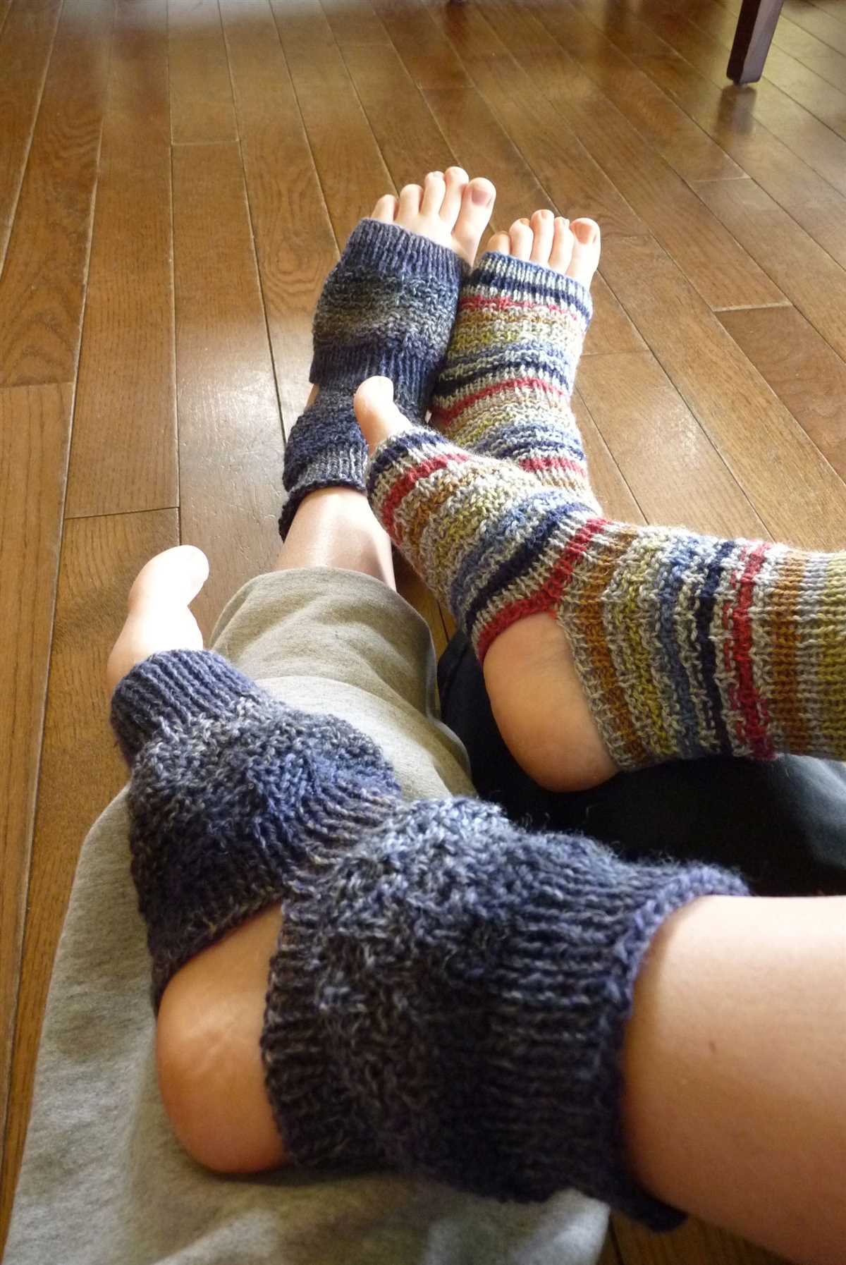 Free knitted sock patterns using sock yarn