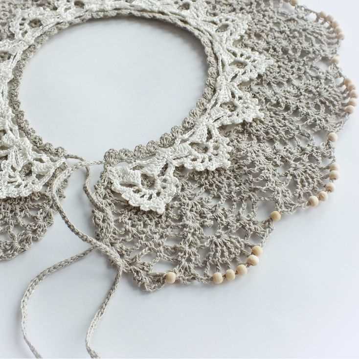 Knitted lace collar pattern