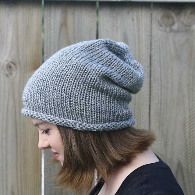 Slouch beanie hat knitting pattern