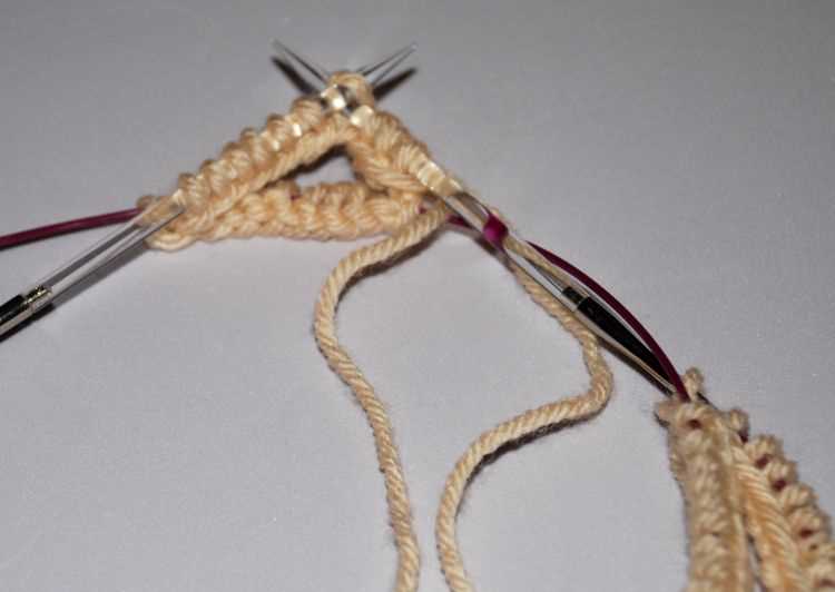 Sock knitting pattern circular needles