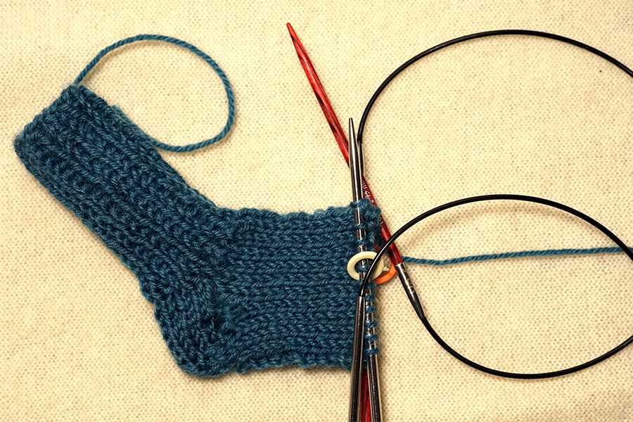 Sock pattern knitting circular needles