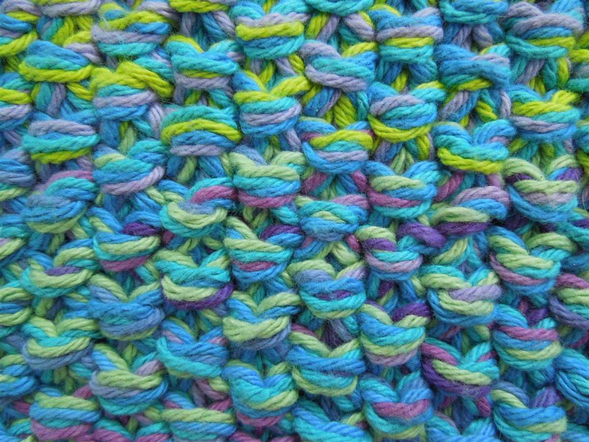 Lightweight yarn knitting patterns