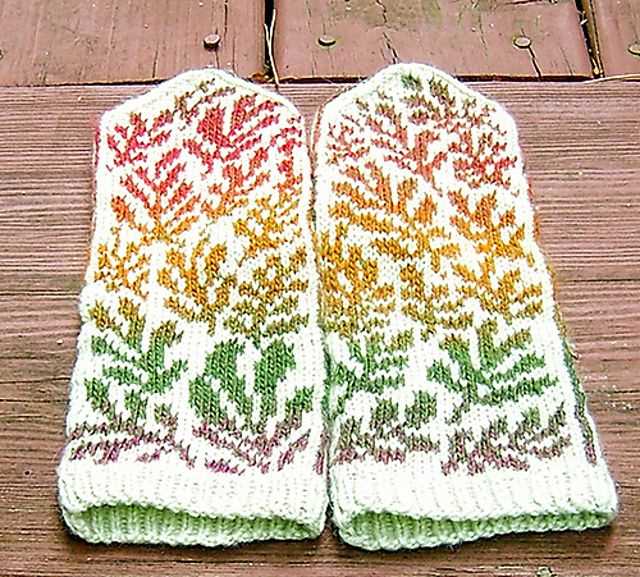 Stranded mittens knitting pattern