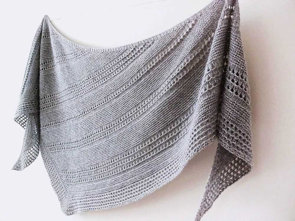 Asymmetrical knit shawl pattern free
