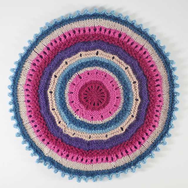 Knitting patterns for mandala yarn