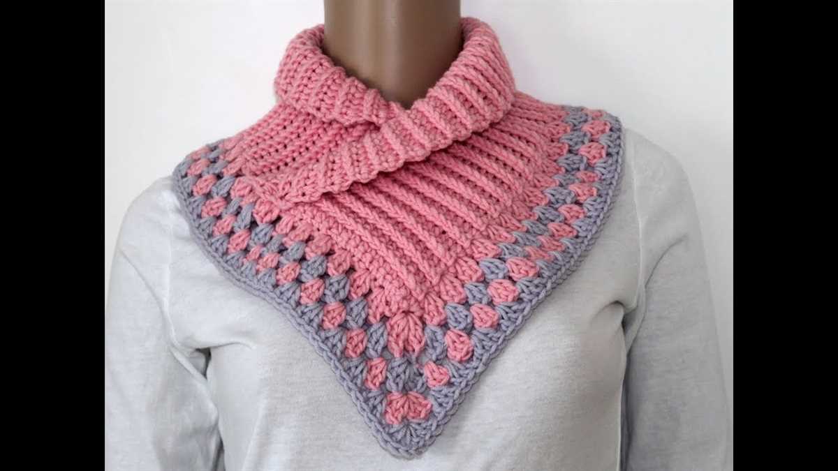 Neck warmer with buttons knitting pattern