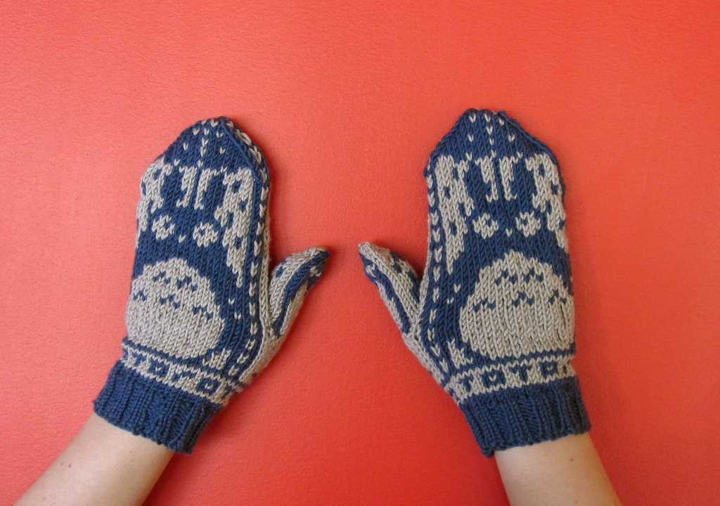 Texting mittens knitting pattern