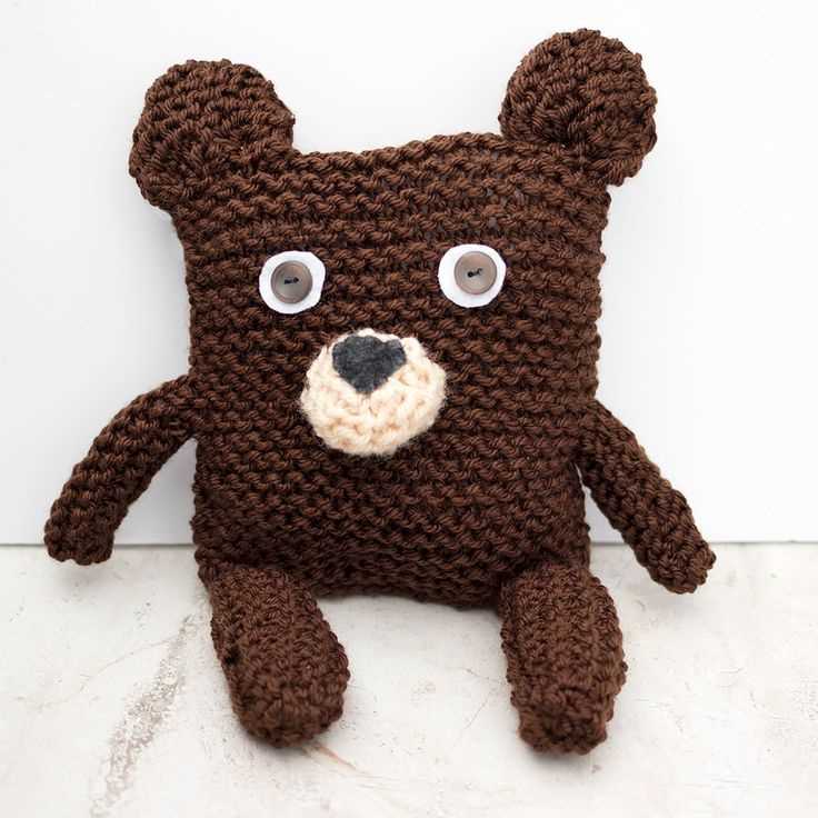 Tiny bear knitting pattern