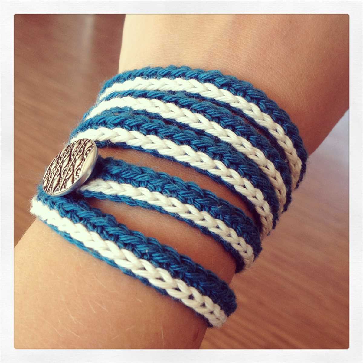Free knitted bracelet patterns