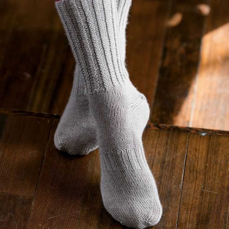 Top down sock knitting pattern