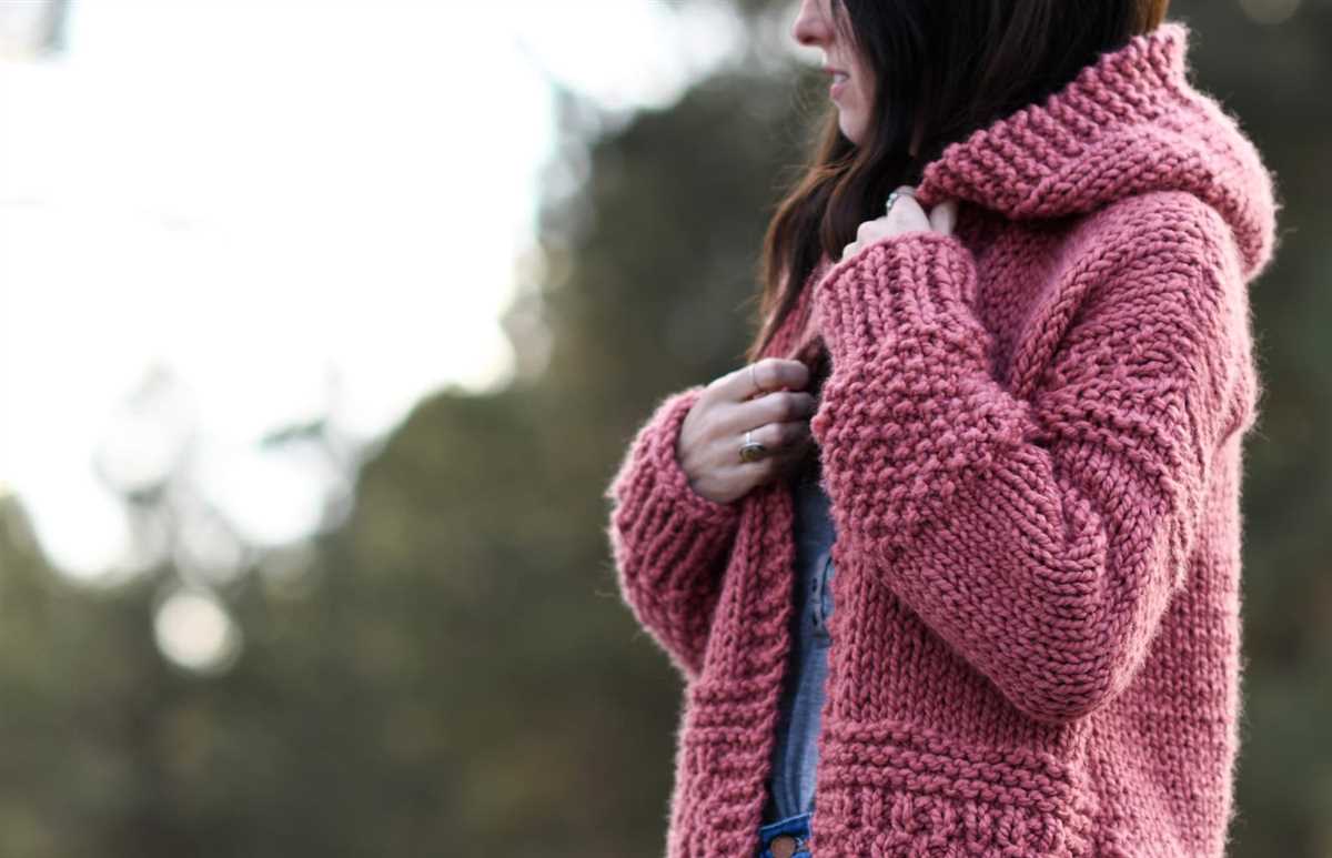 Knitted hoodie pattern women's