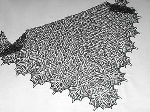 Triangle lace scarf knitting pattern