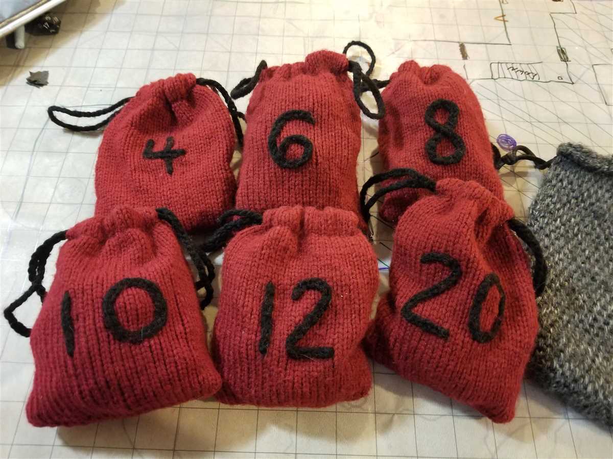 Dragon scale dice bag knitting pattern