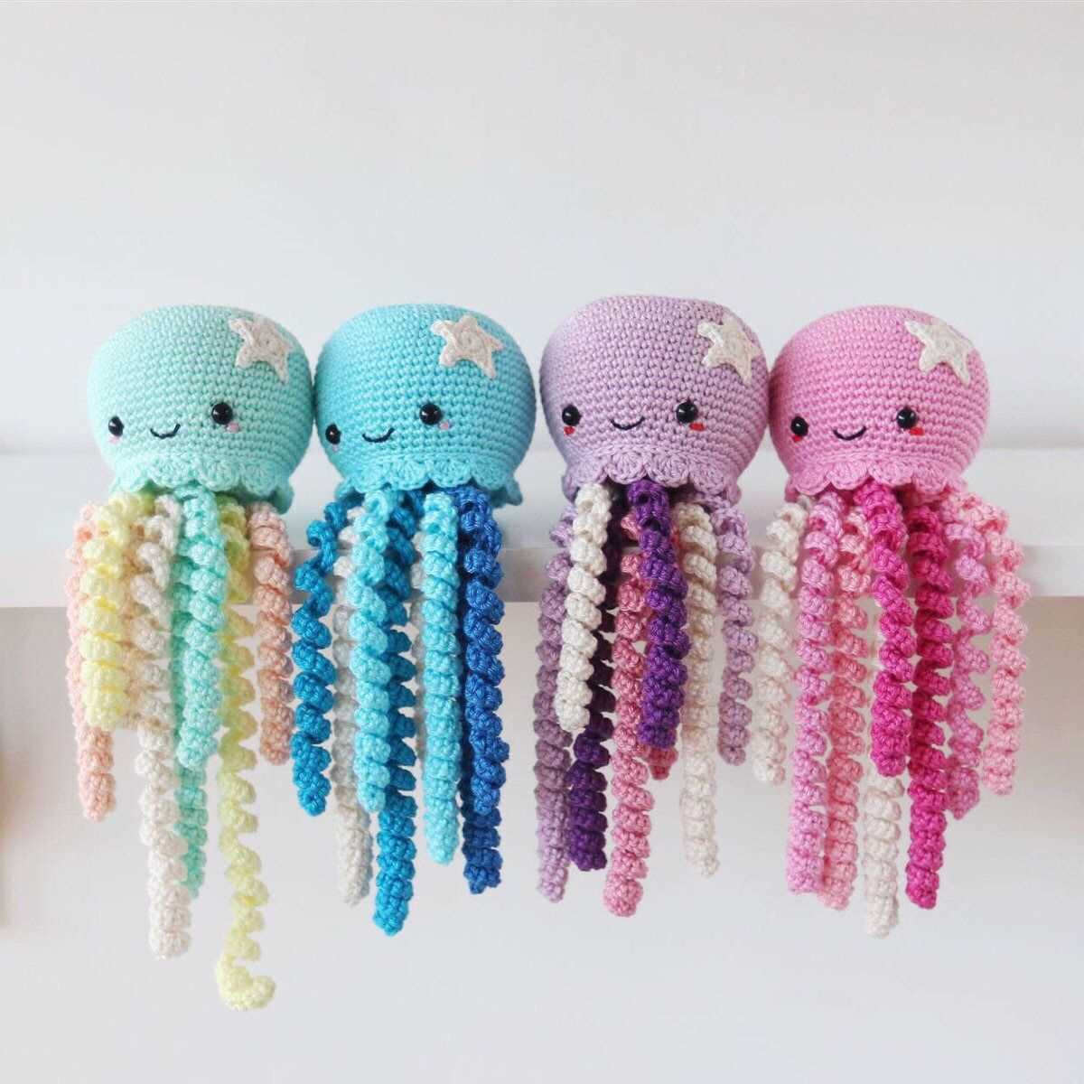 Loom knit octopus pattern