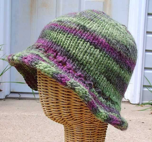 Floppy brim hat knitting pattern
