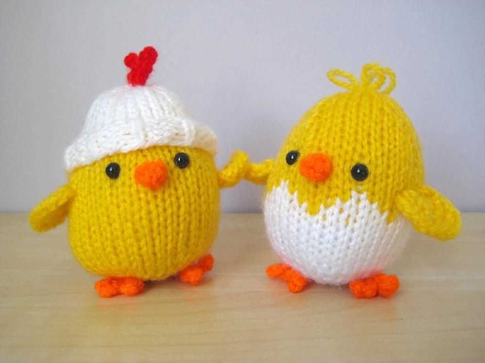 Chick and egg knitting pattern