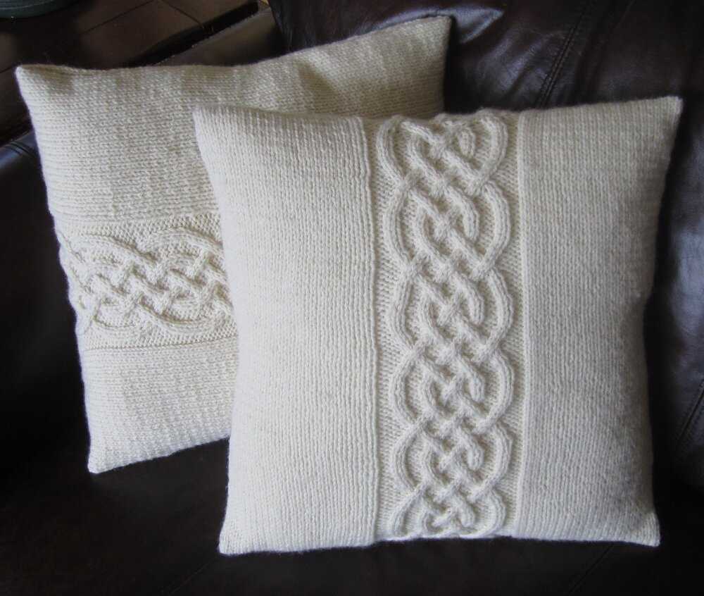 Cozy up your home with these gorgeous knit pillow cover patterns Knit pillow cover patterns