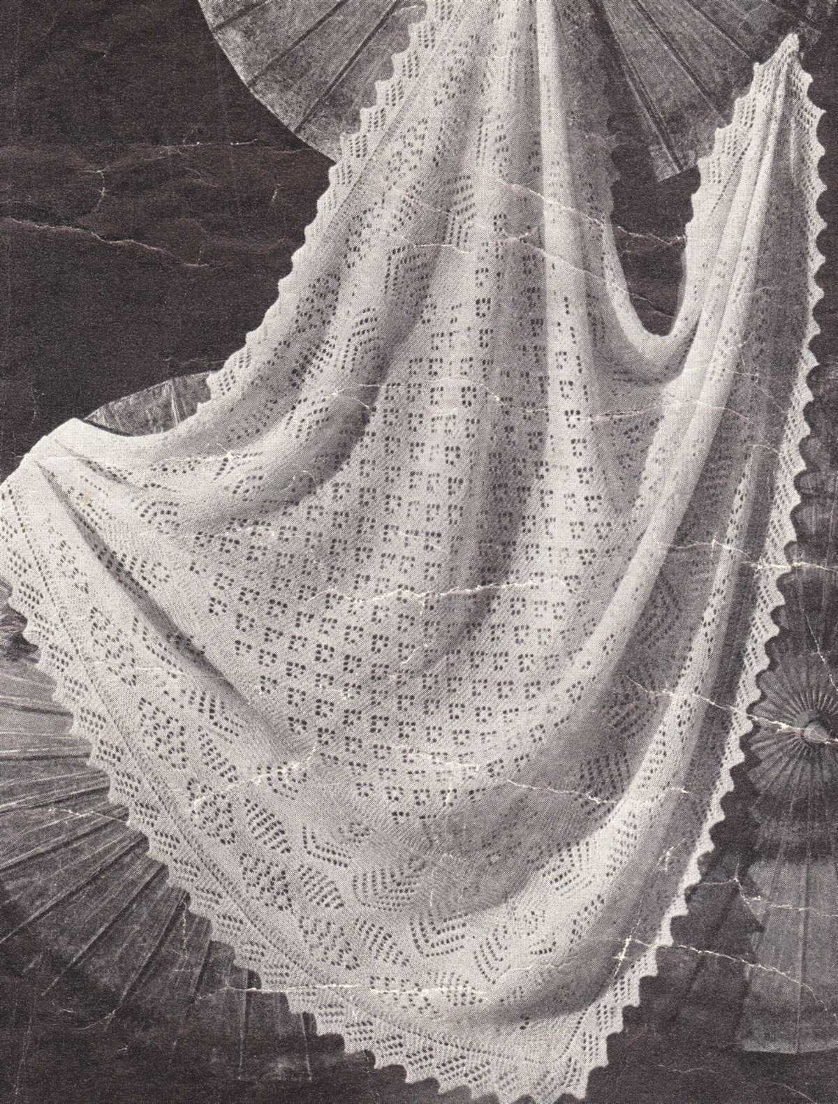 Christening shawl knitting pattern
