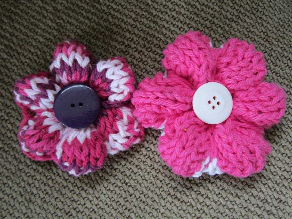 Knitting patterns for flowers