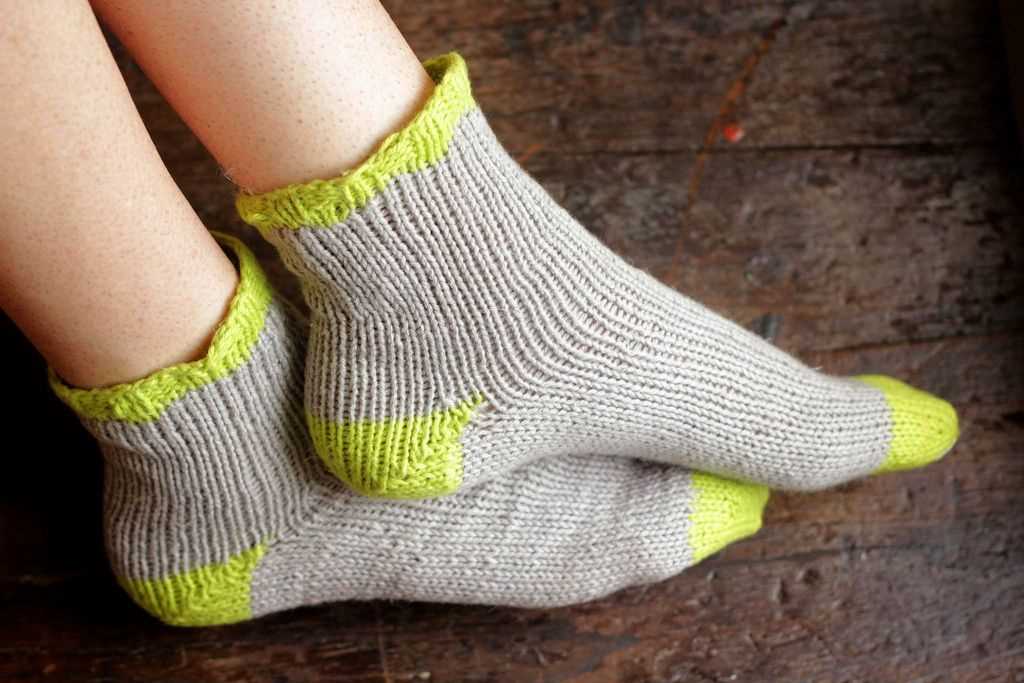 Explore a Delightful Collection of Free Knitted Socks Patterns Knitted socks pattern free