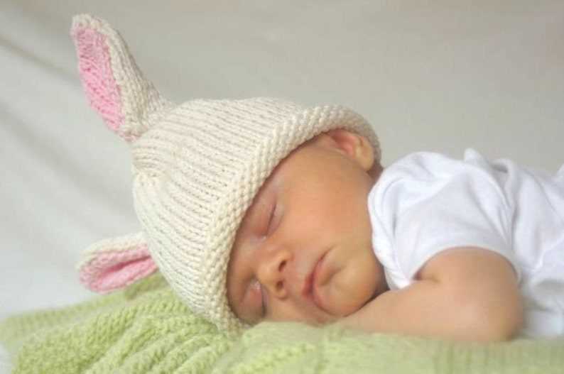 Benjamin bunny hat knitting pattern