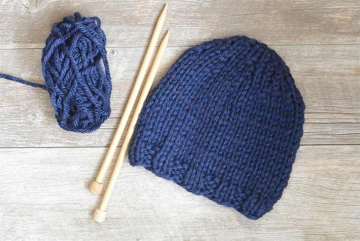 Warm and Stylish - Knit Your Own Men's Hat with Super Bulky Yarn Men's knit hat pattern super bulky yarn