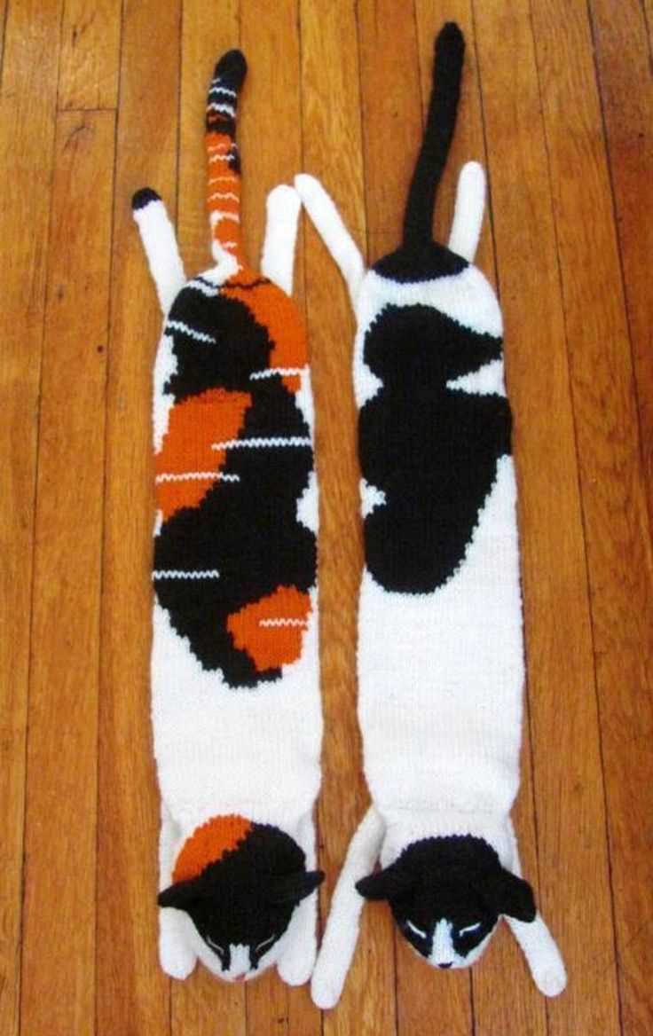 Knitting pattern cat scarf