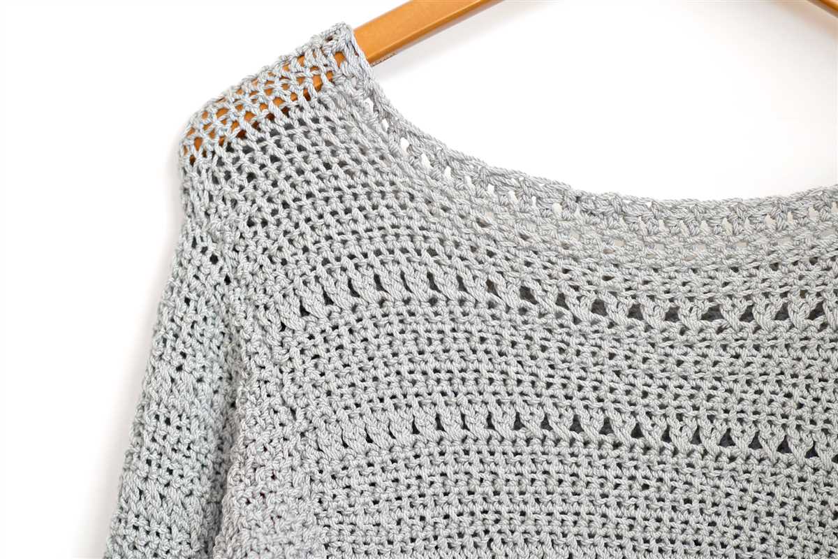 Crochet knit sweater pattern