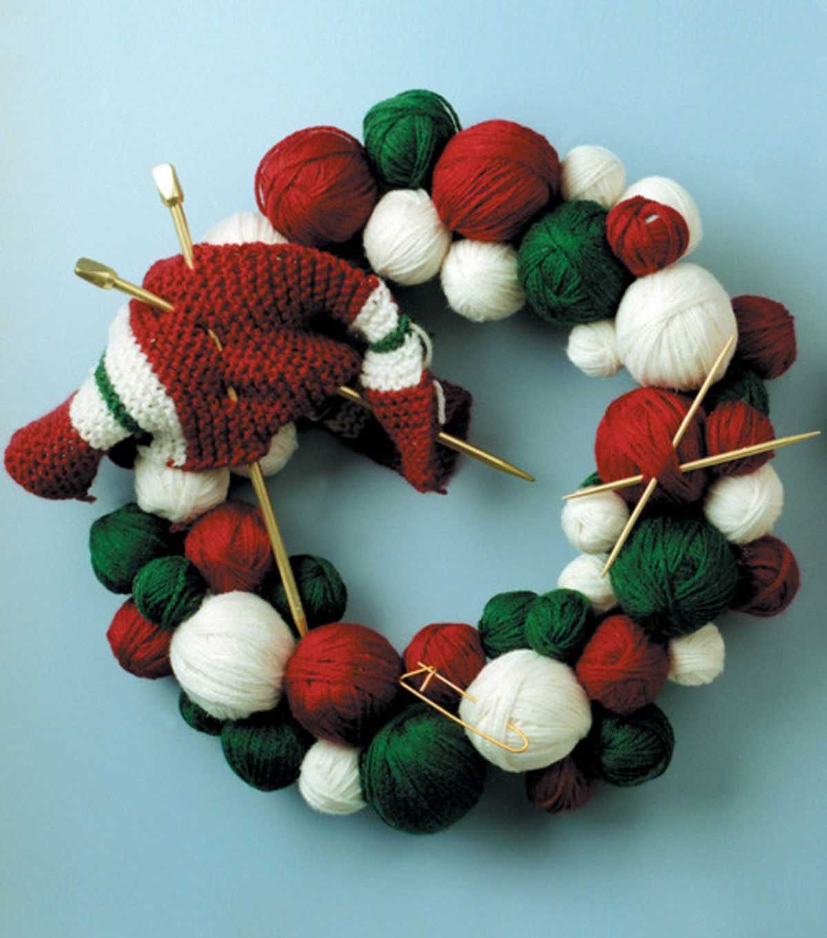 A Festive Pattern - Create Your Own Knitted Christmas Wreath Ornament Knitted christmas wreath ornament pattern