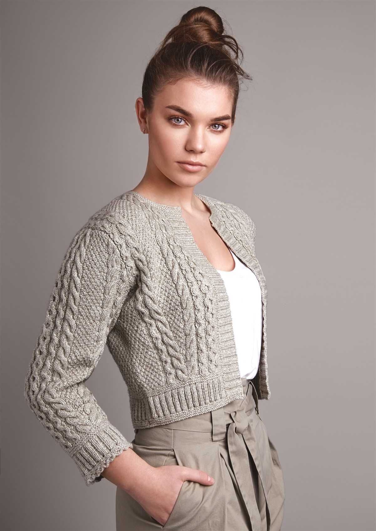 V neck cropped cardigan knitting pattern
