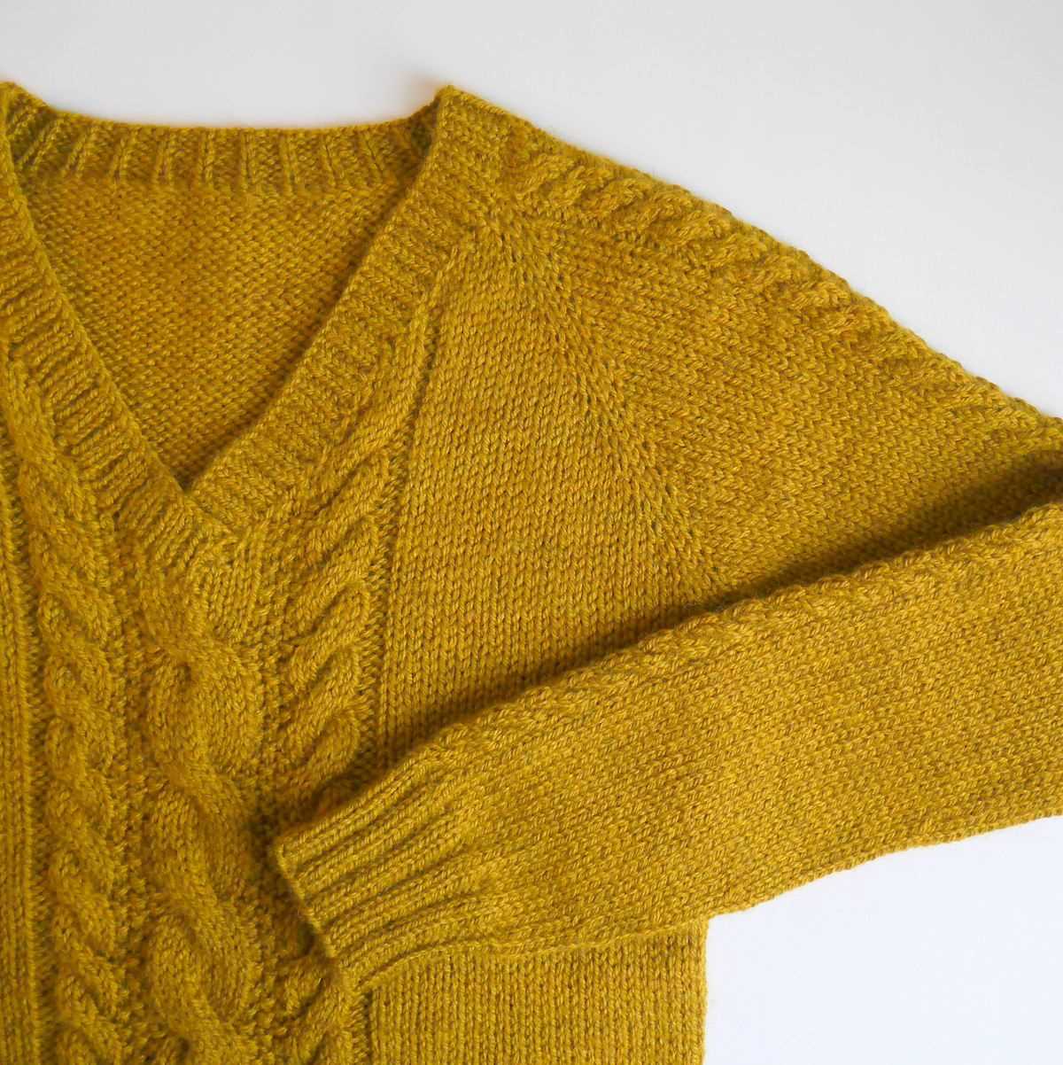 V neck pullover knitting pattern