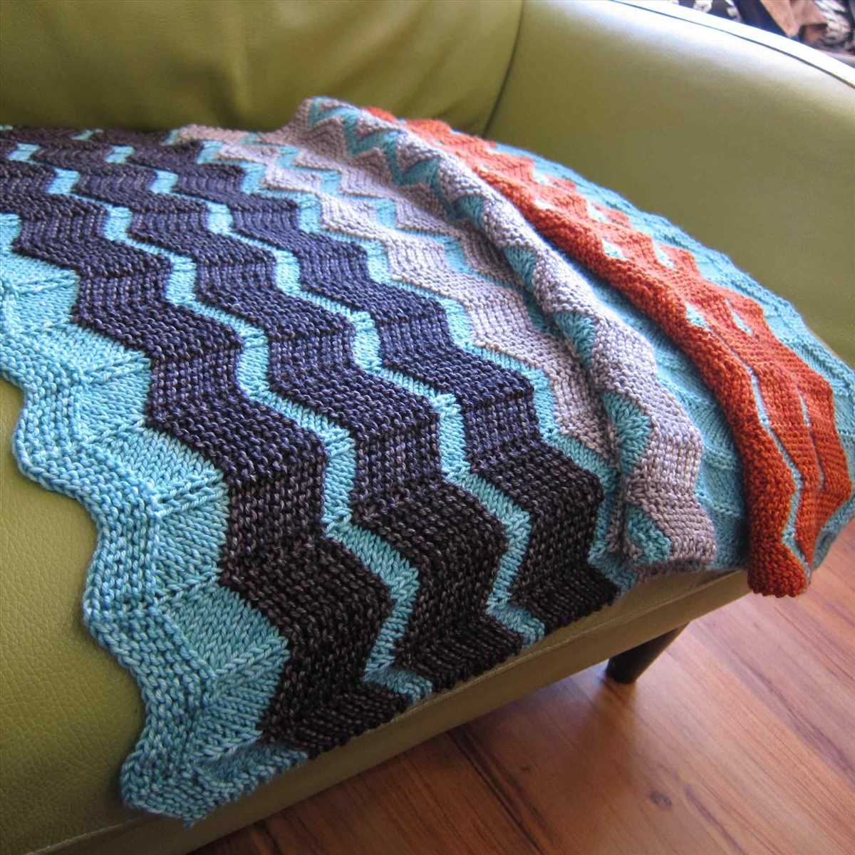 Chevron knit blanket pattern