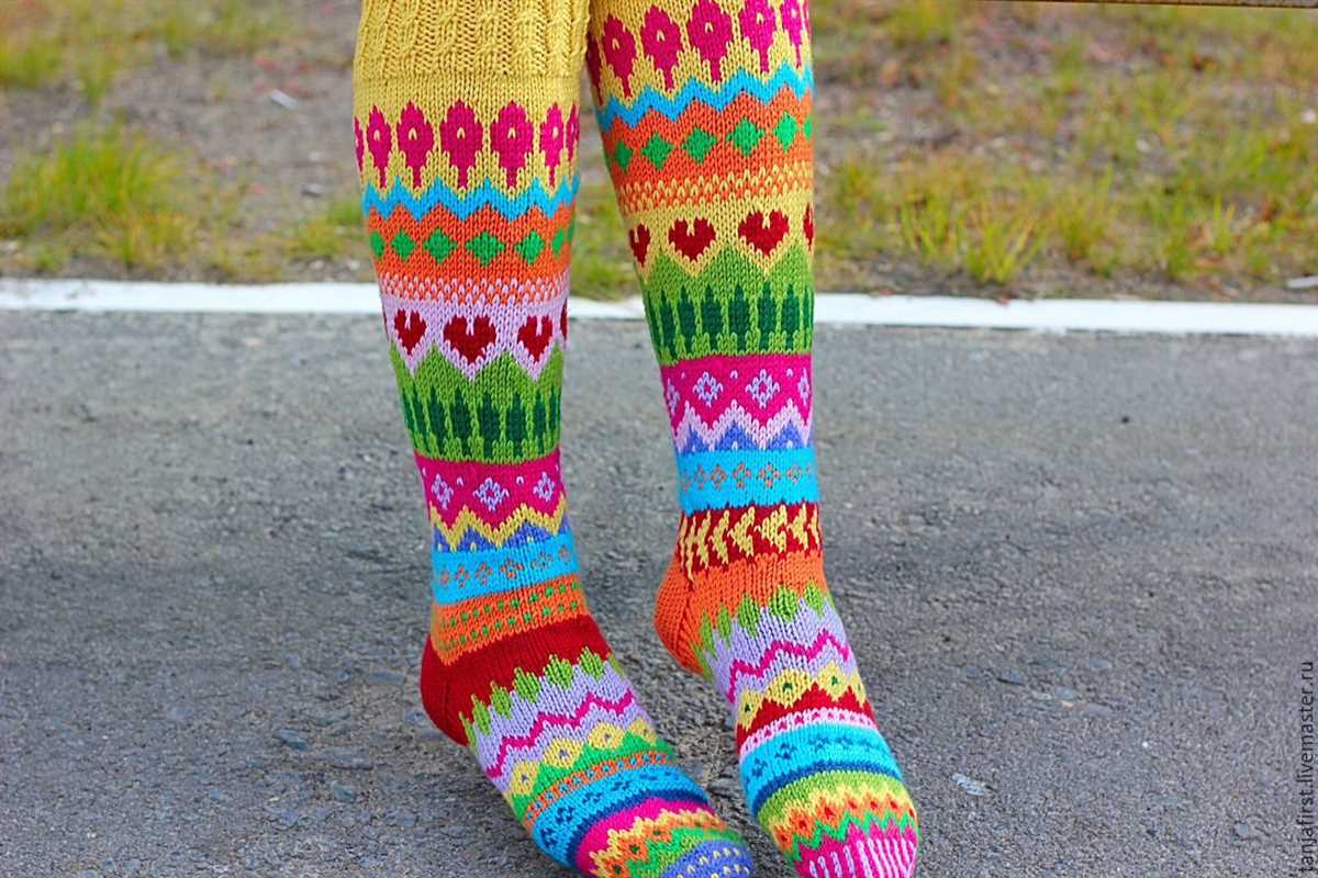 Dolls socks knitting patterns