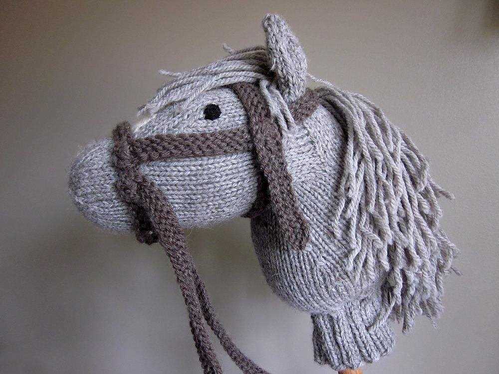 Hat for horse knitting pattern