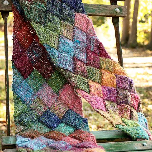 Free knitted shawl patterns with sock yarn