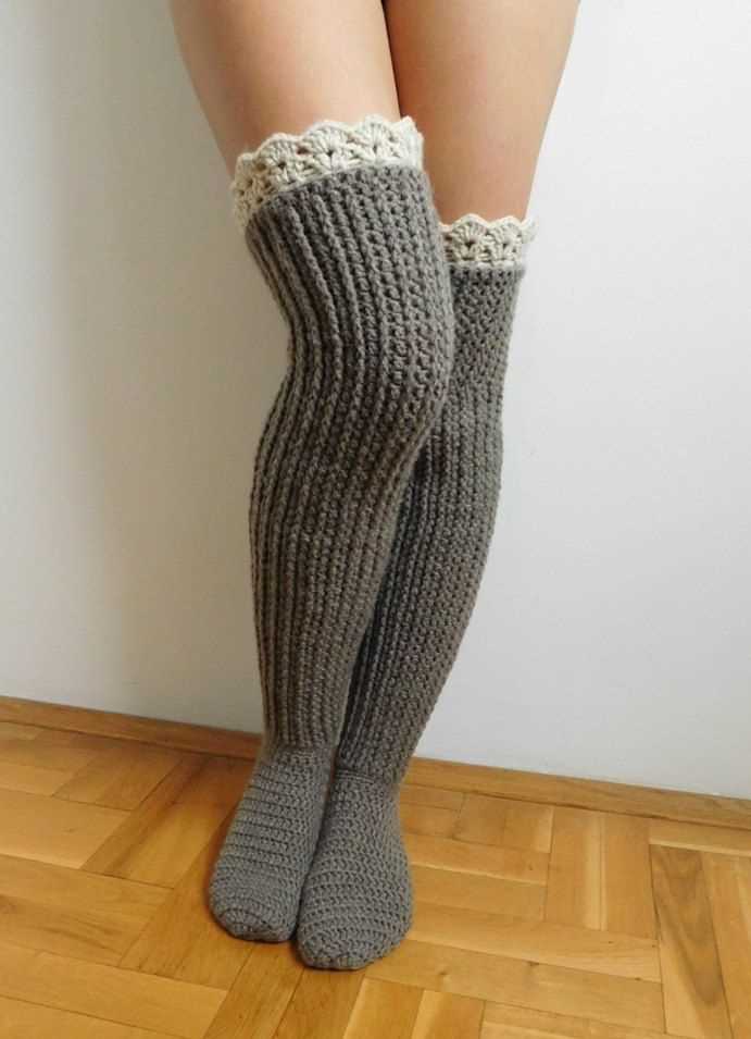 Knee socks knitting pattern