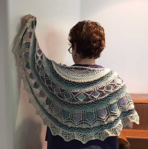 Bulky knit shawl pattern