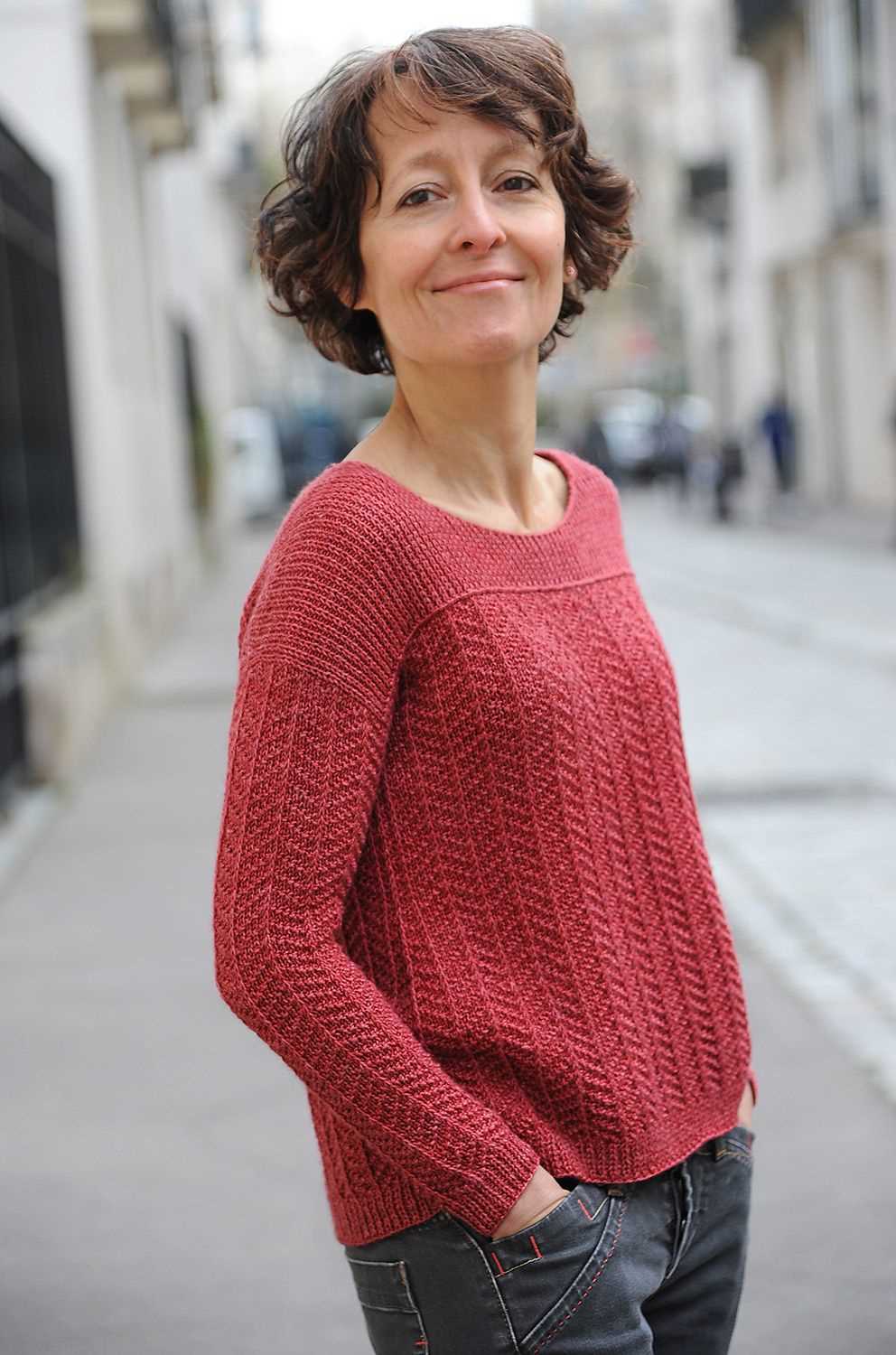 Elizabeth coat free knitting pattern