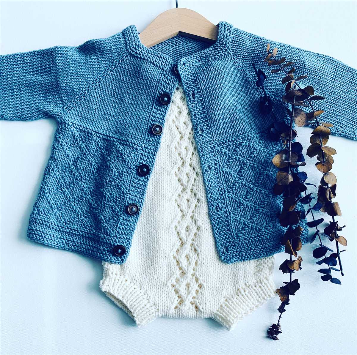 Infant knit sweater pattern free
