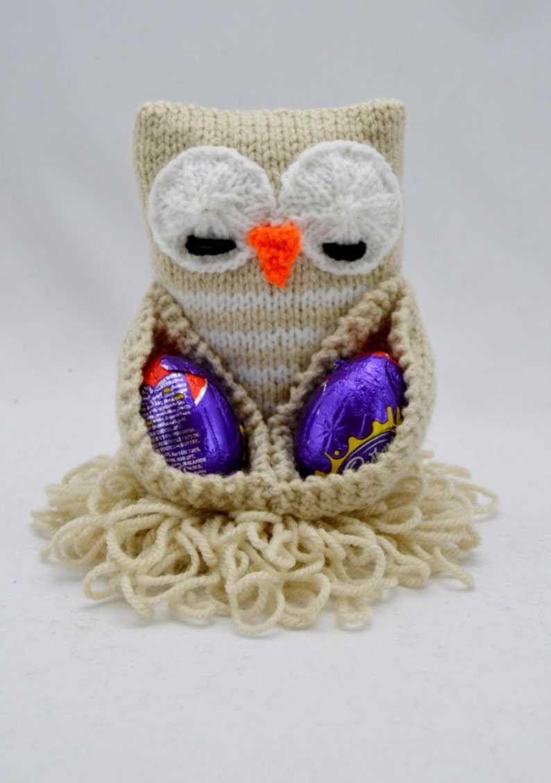 Easy knitted owl pattern