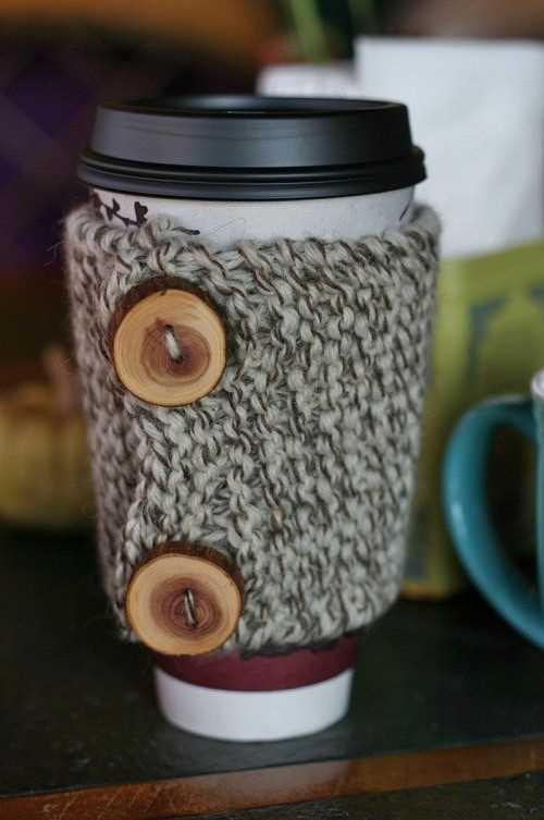 Free knitted coffee mug cozy pattern