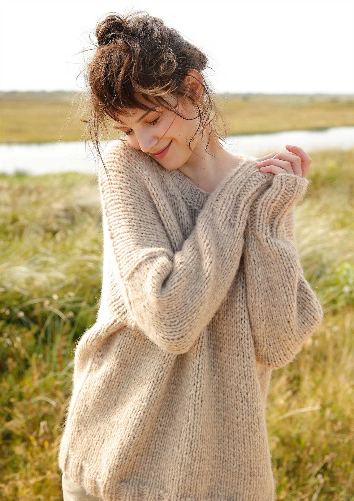 Oversized pullover knitting pattern