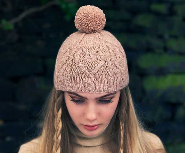 Lucy hat knitting pattern